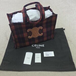 Celine Large Cabas Thais, model 196762GFM.14ML